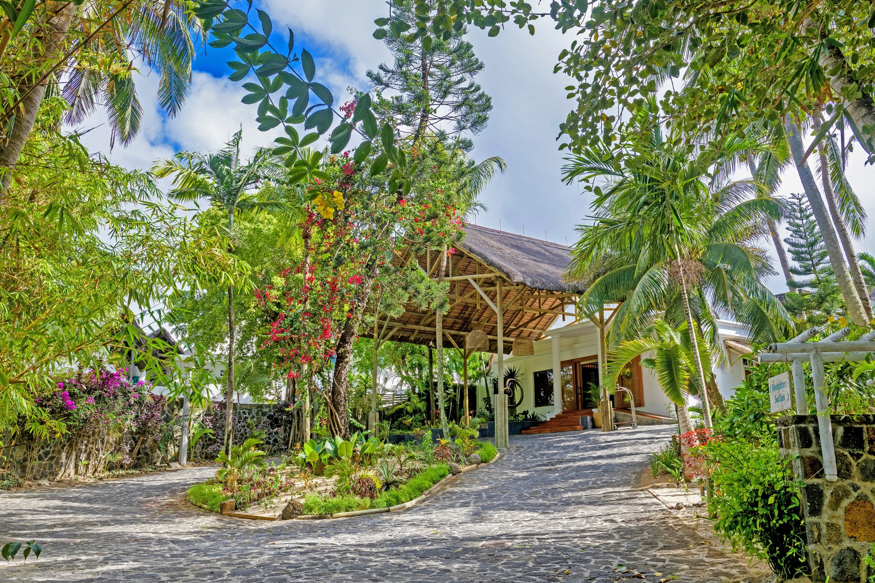 Seasense Boutique Hotel & Spa